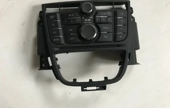 Head unit multimedia control