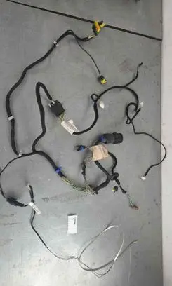 Maserati Quattroporte Rear door wiring loom 196810