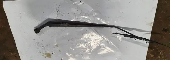 Toyota Corolla Verso E121 Windshield/front glass wiper blade NOCODE