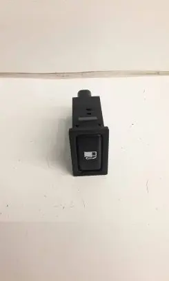 Toyota Avensis T250 Fuel tank opening switch 156795