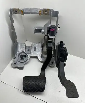 Audi A4 S4 B8 8K Brake pedal 8K1721117 8K1723523
