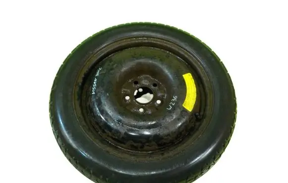 Nissan 350Z R17 spare wheel 
