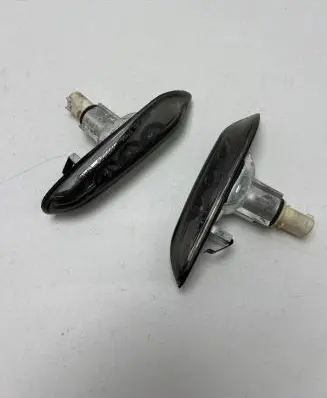 BMW 5 E60 E61 Front indicator light 61199
