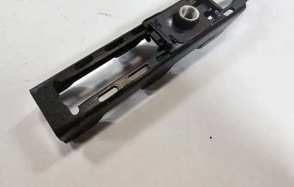 Volkswagen Transporter - Caravelle T6 Seat belt height adjuster 1J0857819