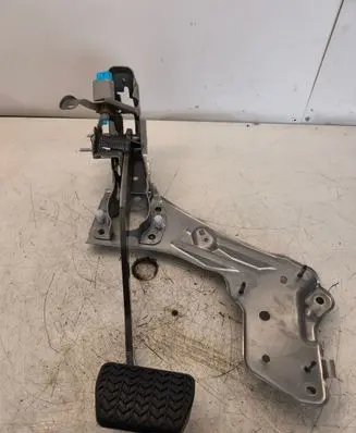 Toyota C-HR II Brake pedal 47110F4180