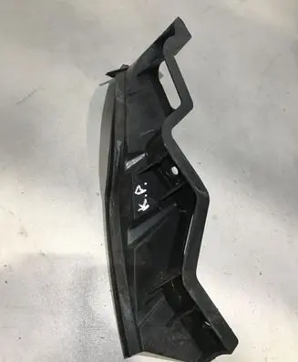 Volkswagen PASSAT B6 Front bumper mounting bracket 3C0807889