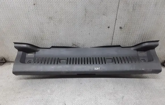 Volkswagen Golf Plus Trunk/boot sill cover protection 5M0863459