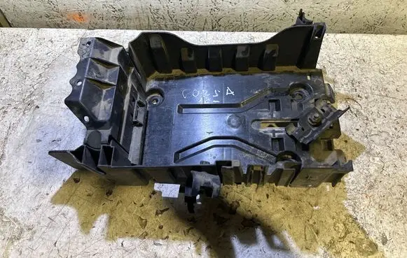 Battery box tray