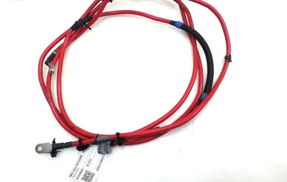 Mercedes-Benz E W212 Positive cable (battery) A2124406009