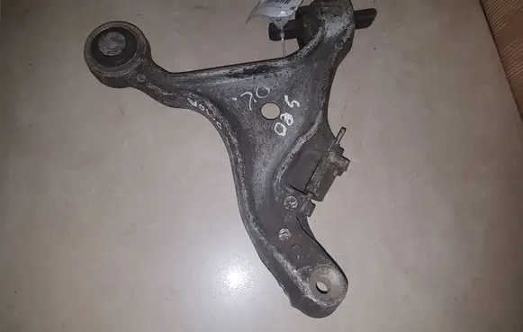 Volvo S60 Front lower control arm/wishbone