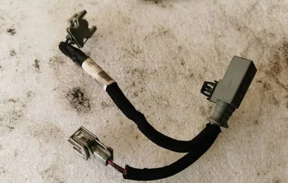 Peugeot 508 Fuel injector wires 9653811880 09346401