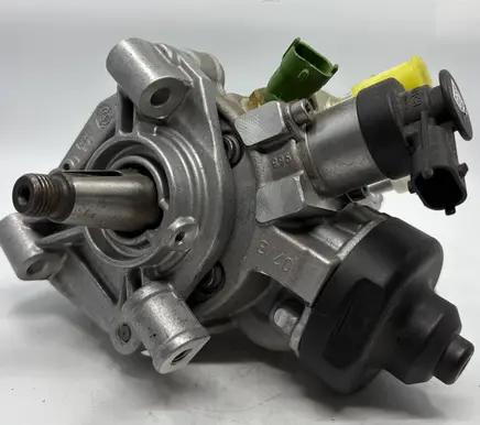 Audi A8 S8 D3 4E Fuel injection high pressure pump 0445010XXX