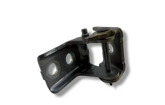 Peugeot 2008 II Front door upper hinge 5023