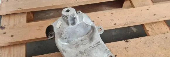Audi Q5 SQ5 Engine mounting bracket 8W0199308L