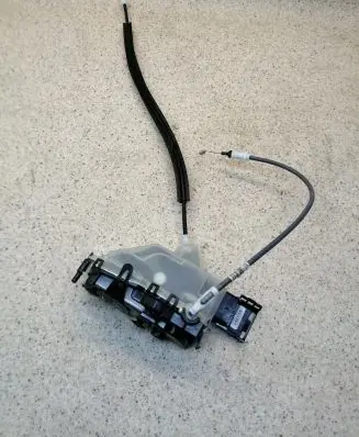 Citroen C3 Aircross Front door lock 266779 16943712