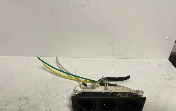 Volkswagen Golf IV Climate control unit 1J0820045F 657837L04 901511210000