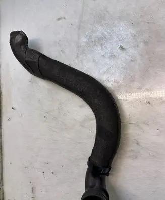 Renault Clio III Air intake hose/pipe 8200381079