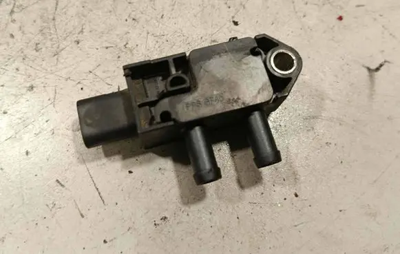 Audi Q7 4M Exhaust gas pressure sensor 059906051E 34045230 81MPP0701