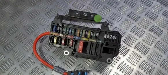 BMW 7 E65 E66 Fuse box set 6113690058303 61136900583-03