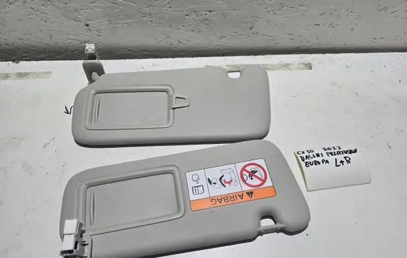 Mazda CX-30 Sun visor
