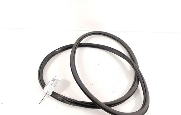 Volkswagen PASSAT B9 Front door rubber seal 3J0867911A