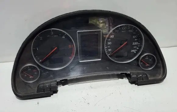 Audi A4 S4 B7 8E 8H Speedometer (instrument cluster) 036901830