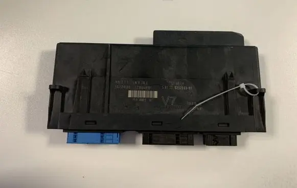 BMW 5 F10 F11 Central body control module 9252333 61359252333