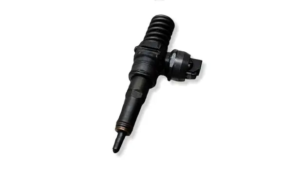 Volkswagen PASSAT B6 Fuel injector 038130073T