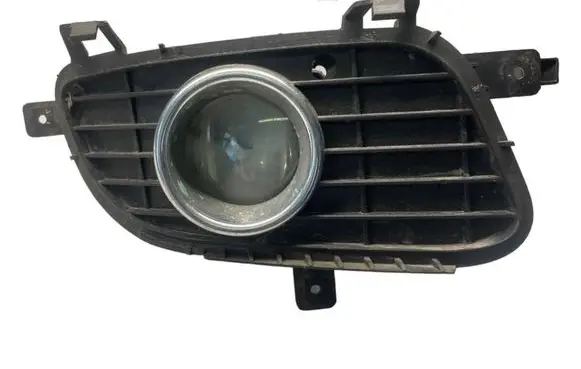 Mercedes-Benz A W169 Front fog light A1698850822 111000028