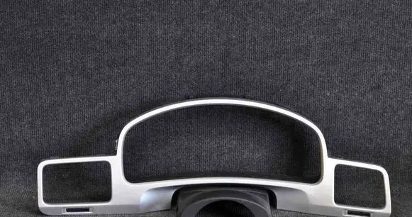 Volkswagen Touareg II Dashboard trim 7P1857189B