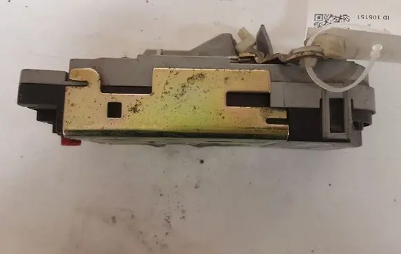 Peugeot 206 Rear door lock