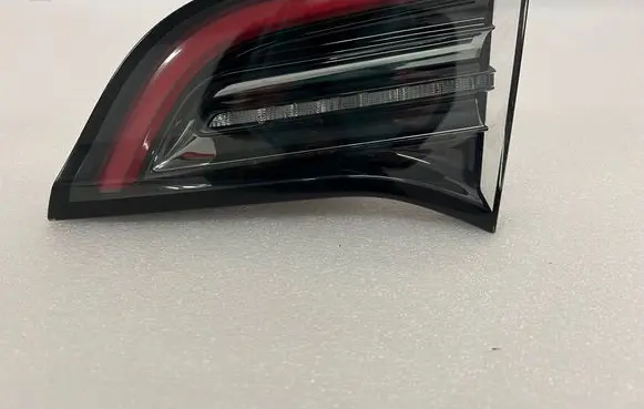Tesla Model 3 Tailgate rear/tail lights 150208900B 1502089 2SD2715015342