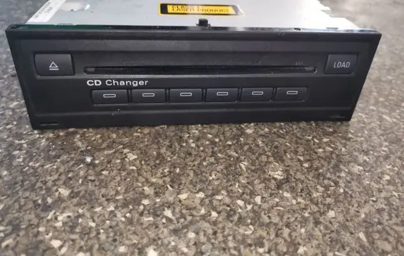 CD/DVD changer