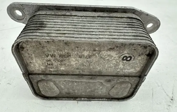 Engine oil radiator