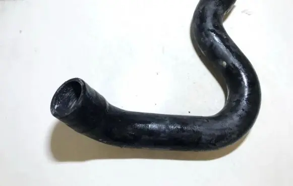 Volvo XC70 Engine coolant pipe/hose 30680912