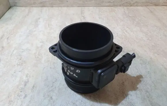 Volvo V50 Mass air flow meter 0868769796