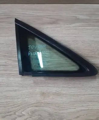 Volkswagen Touran I Front triangle window/glass 43R00048