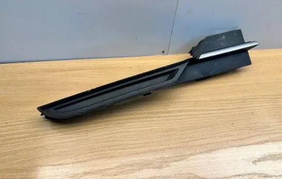 Volkswagen Golf Sportsvan Front bumper lower grill 510853666D