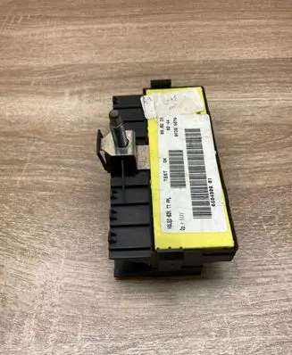 Peugeot Expert Fuse module 9636079380 USED