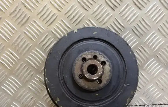 Volkswagen Transporter - Caravelle T4 Crankshaft pulley