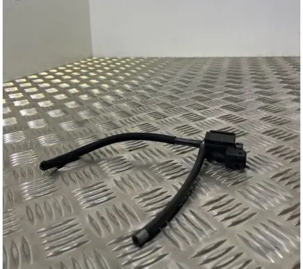 Volvo S60 Vacuum valve 31339879 70051502
