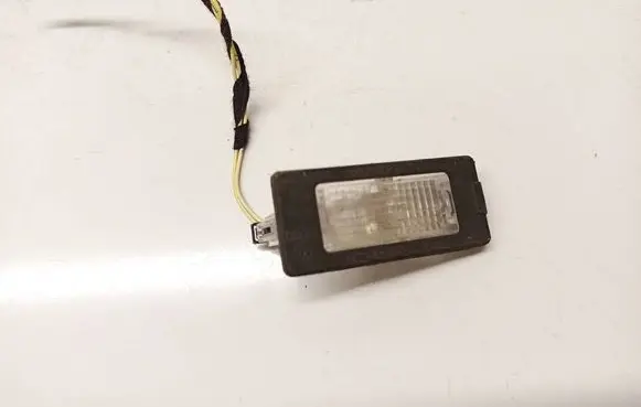 Volkswagen Sharan Number plate light 5N0943021