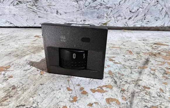 Opel Signum Seat heating switch 13138251