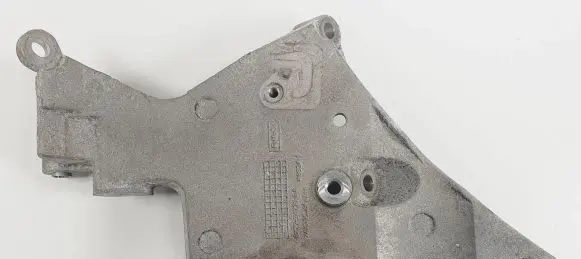 Jaguar XJ X351 Engine mount bracket 9X23-3K738-BA