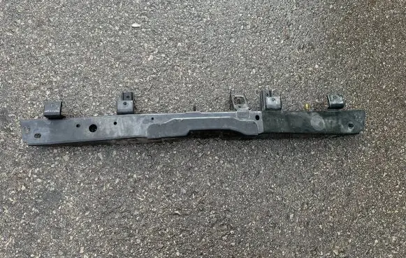 Renault Kadjar Top upper radiator support slam panel 625046246R