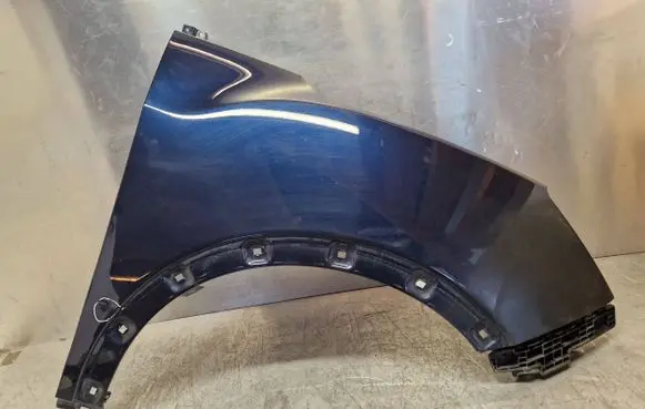 SsangYong Tivoli Fender
