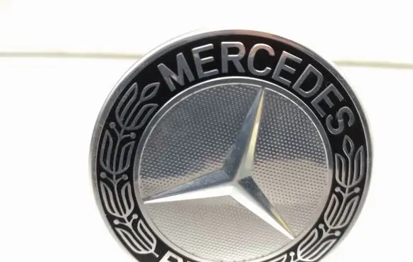Mercedes-Benz EQC Original wheel cap A1714000125