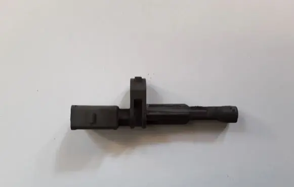 Skoda Octavia Mk3 (5E) ABS rear brake sensor 10071164153