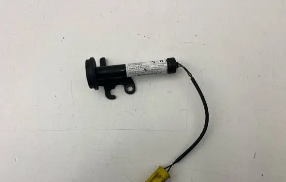 BMW 6 F06 Gran coupe Bonnet Pedestrian Airbag Actuator 0589P1000095 P07A13