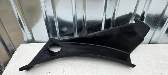 Tesla Model S Other trunk/boot trim element 100667400